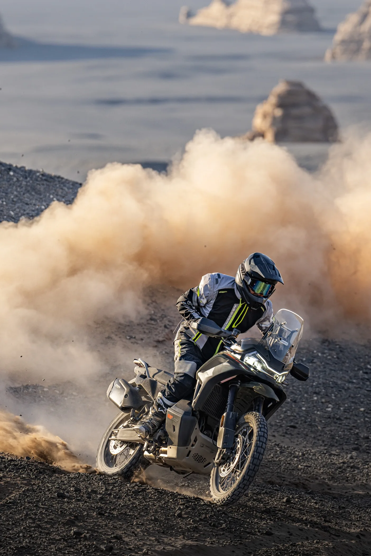 CFMOTO 1000MT-X — fotografia 9
