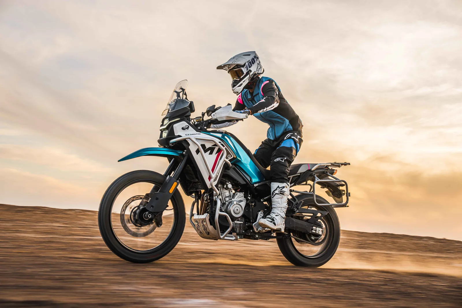 CFMOTO 450MT-R / RX — fotografia 10