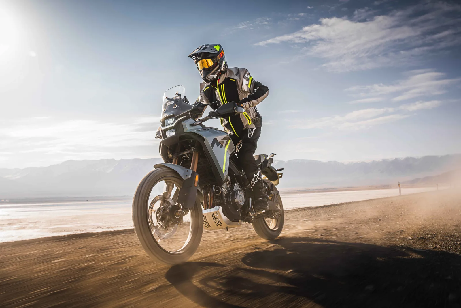 CFMOTO 450MT-R / RX — fotografia 22