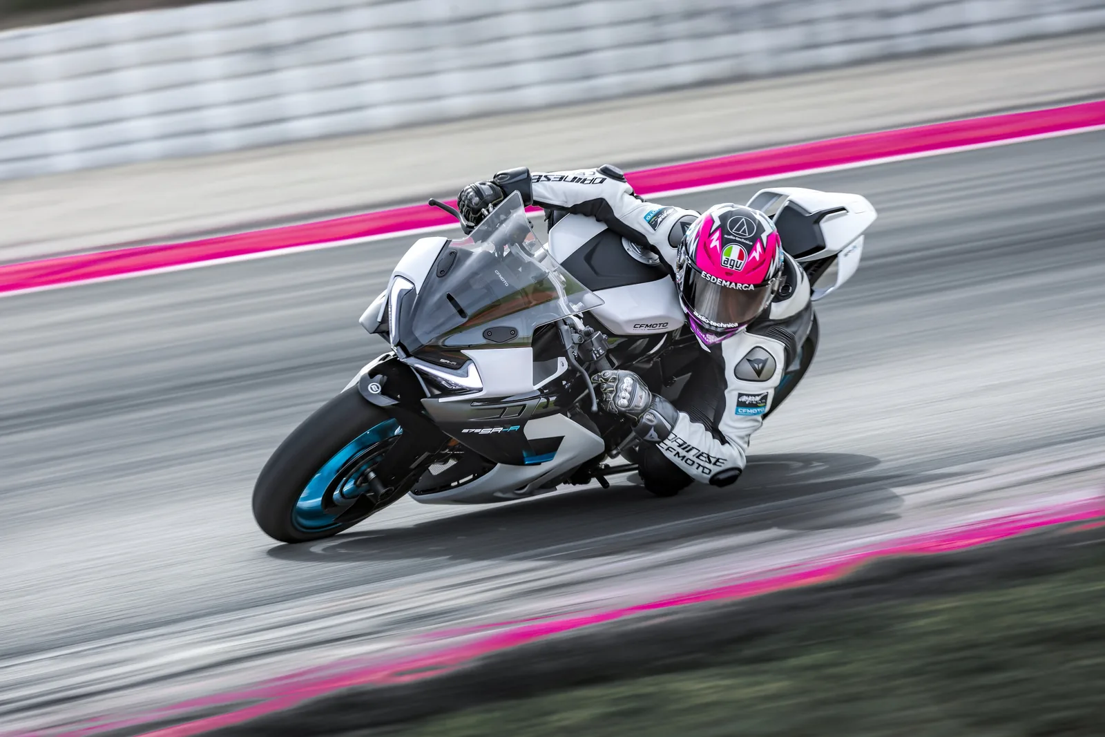 CFMOTO 675SR-R — fotografia 3