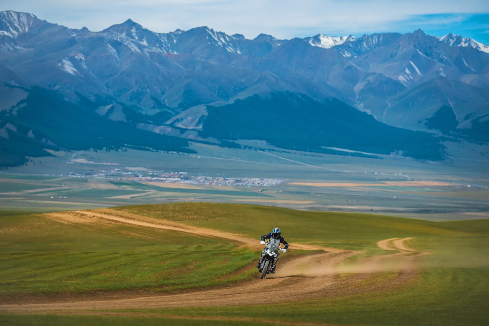 CFMOTO 700MT Adventure — fotografia 7