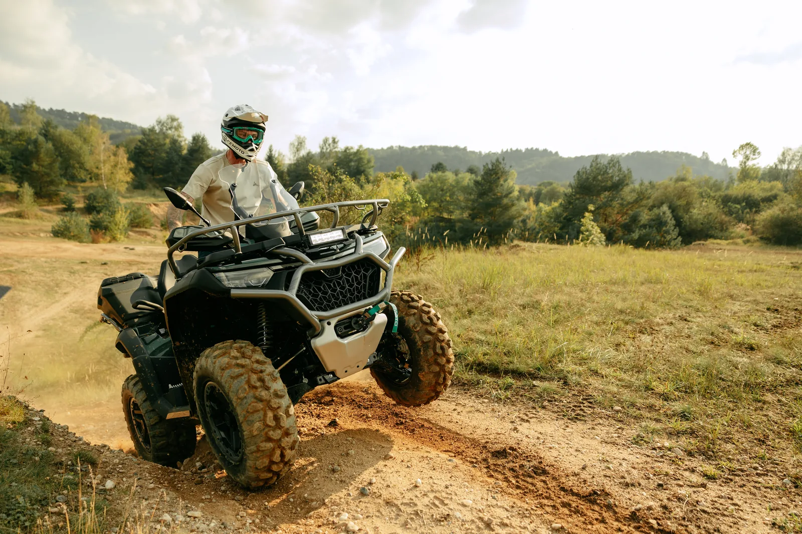 CFMOTO Gladiator X1000 G3 Overland — fotografia 5